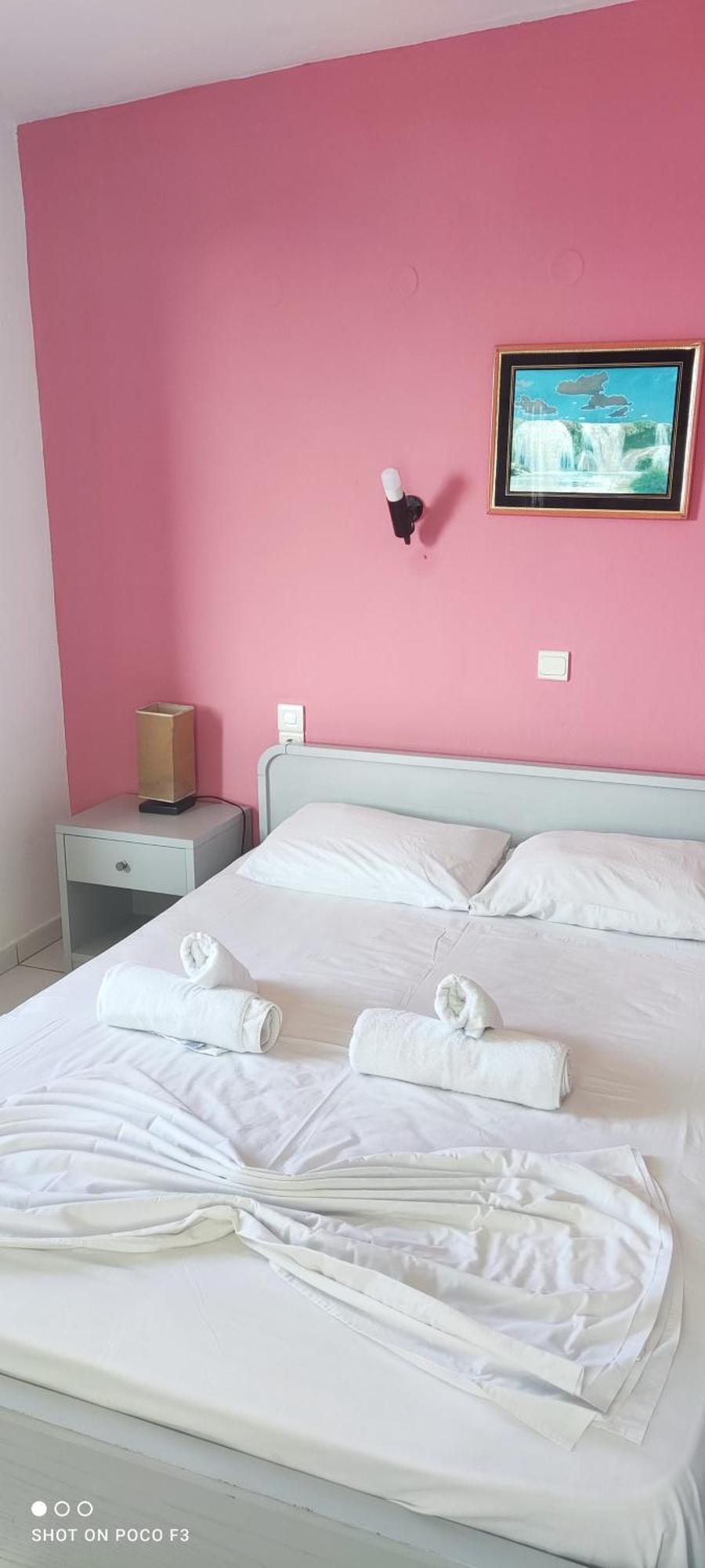 Koralli Sea View Hotel Kato Achaḯa Bagian luar foto