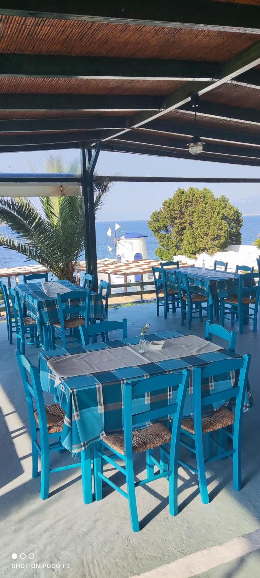 Koralli Sea View Hotel Kato Achaḯa Bagian luar foto